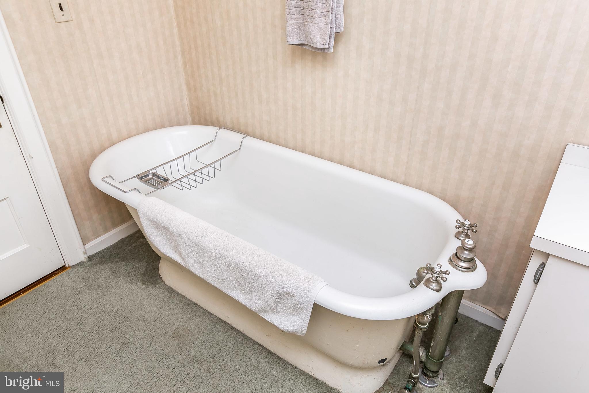 10 Englewood Road Baltimore, MD 21210 - Photo 29 of 52
