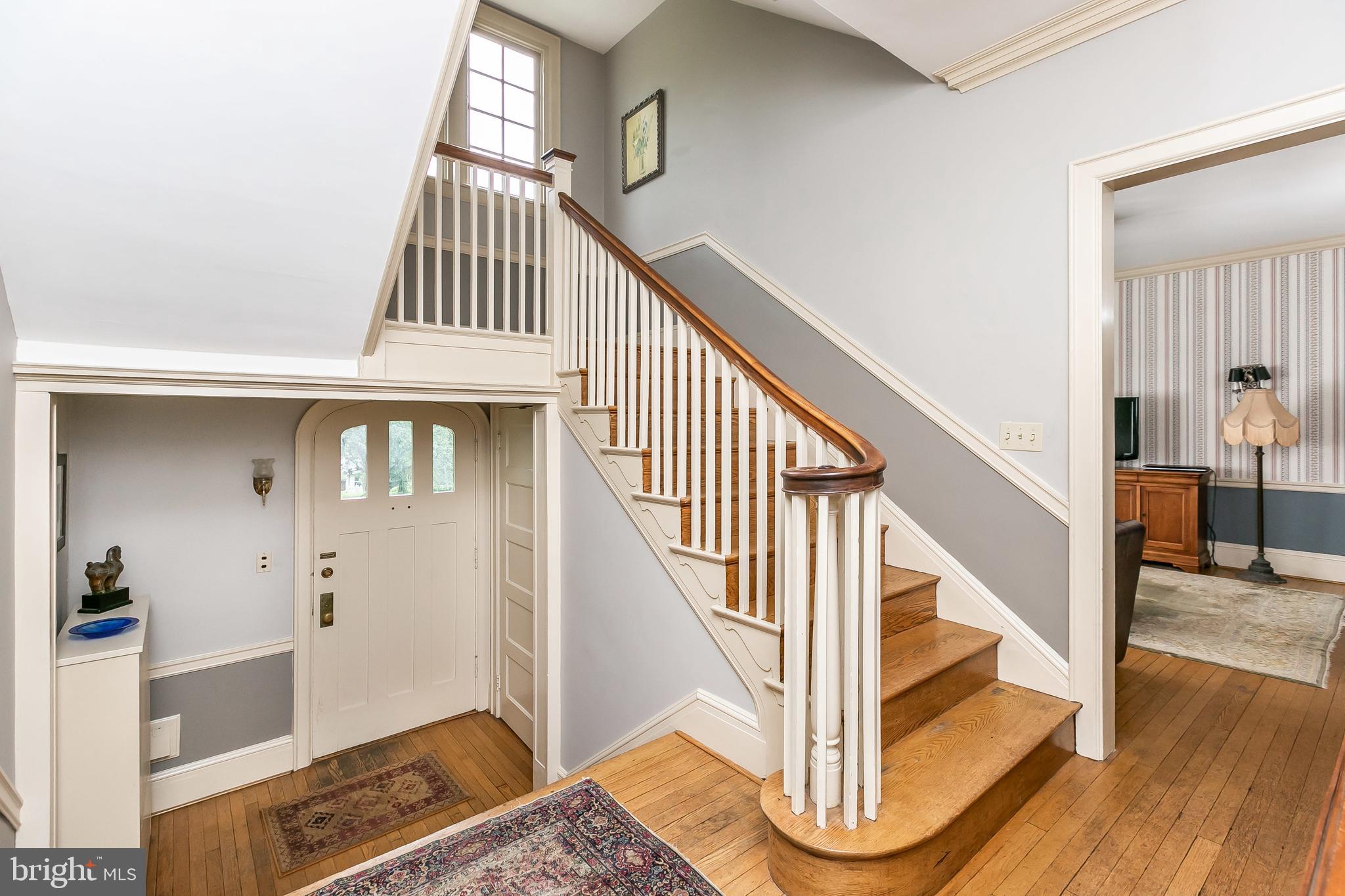 10 Englewood Road Baltimore, MD 21210 - Photo 4 of 52