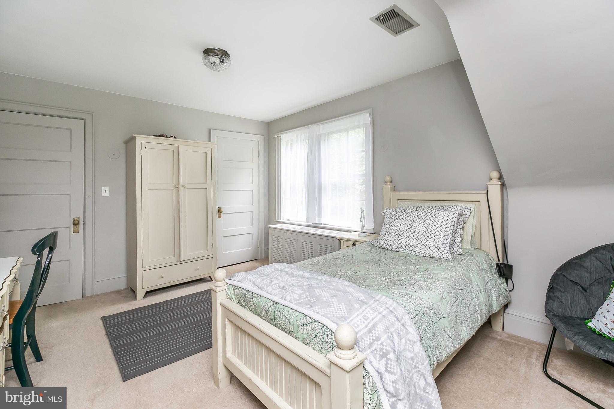 10 Englewood Road Baltimore, MD 21210 - Photo 31 of 52