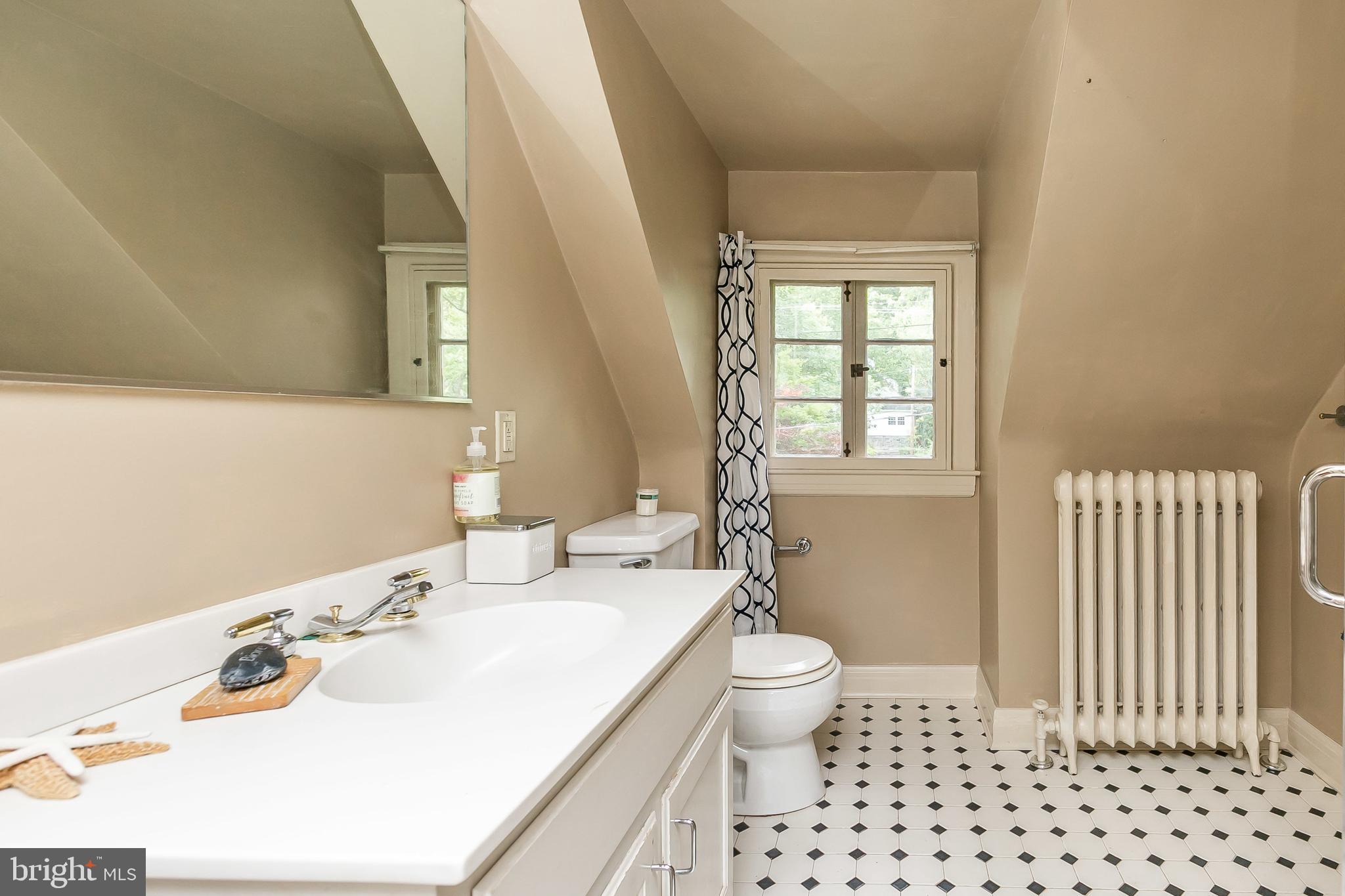 10 Englewood Road Baltimore, MD 21210 - Photo 35 of 52