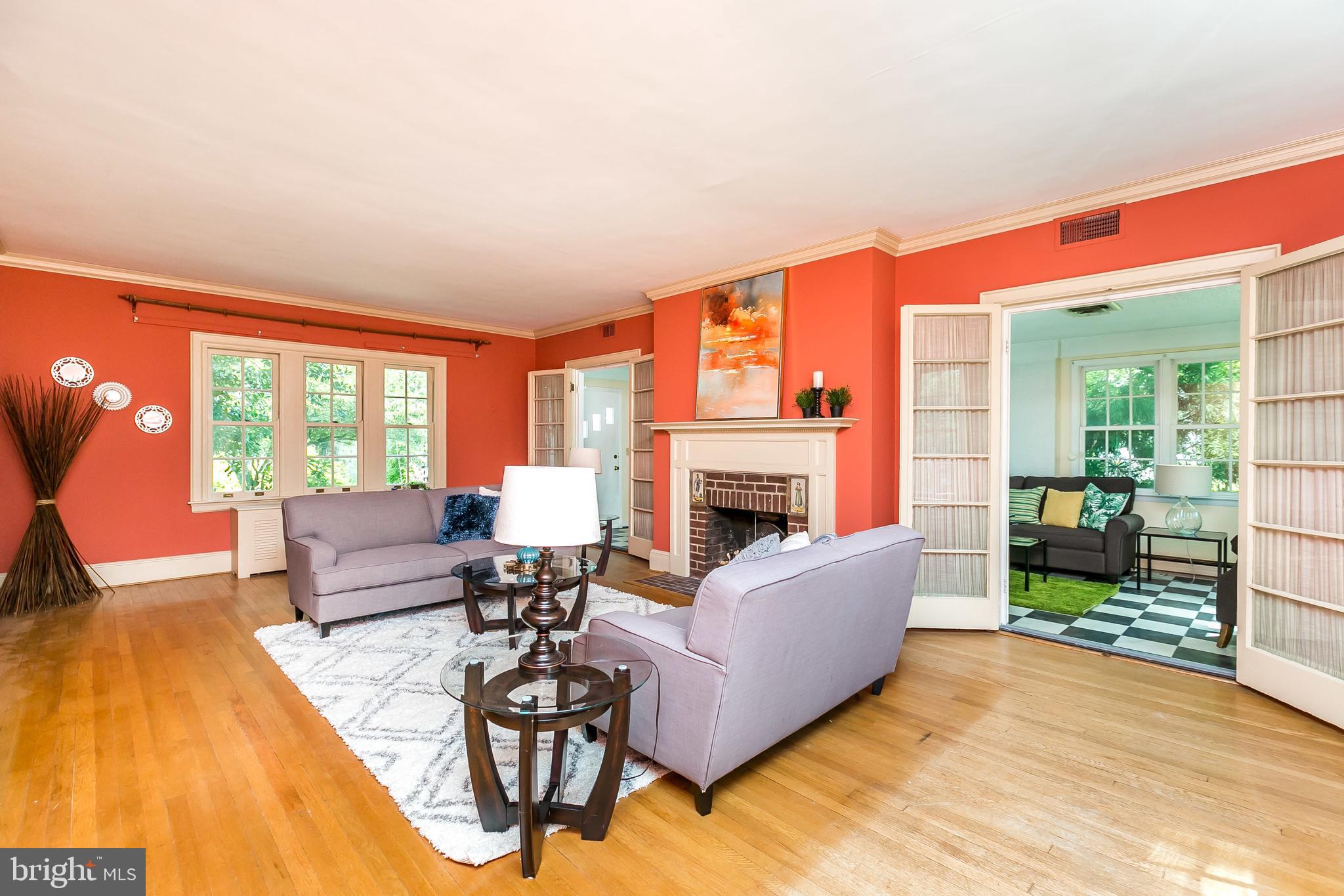 10 Englewood Road Baltimore, MD 21210 - Photo 5 of 52