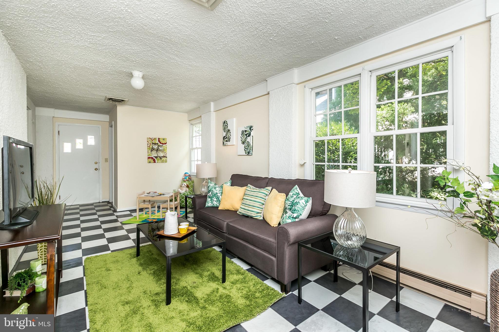 10 Englewood Road Baltimore, MD 21210 - Photo 9 of 52