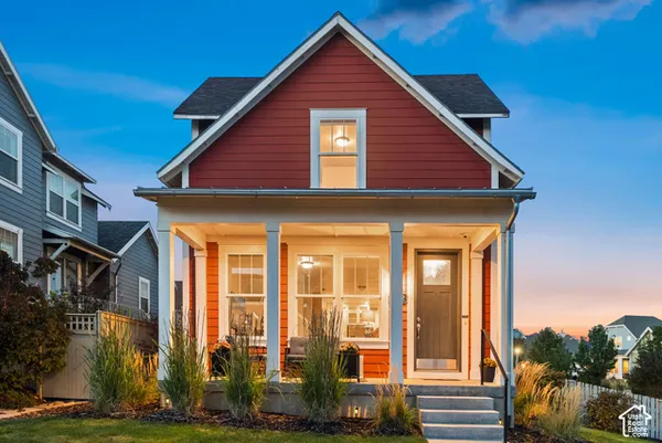 $635,000 | 10752 South Beach Comber Way, South Jordan, UT 84009