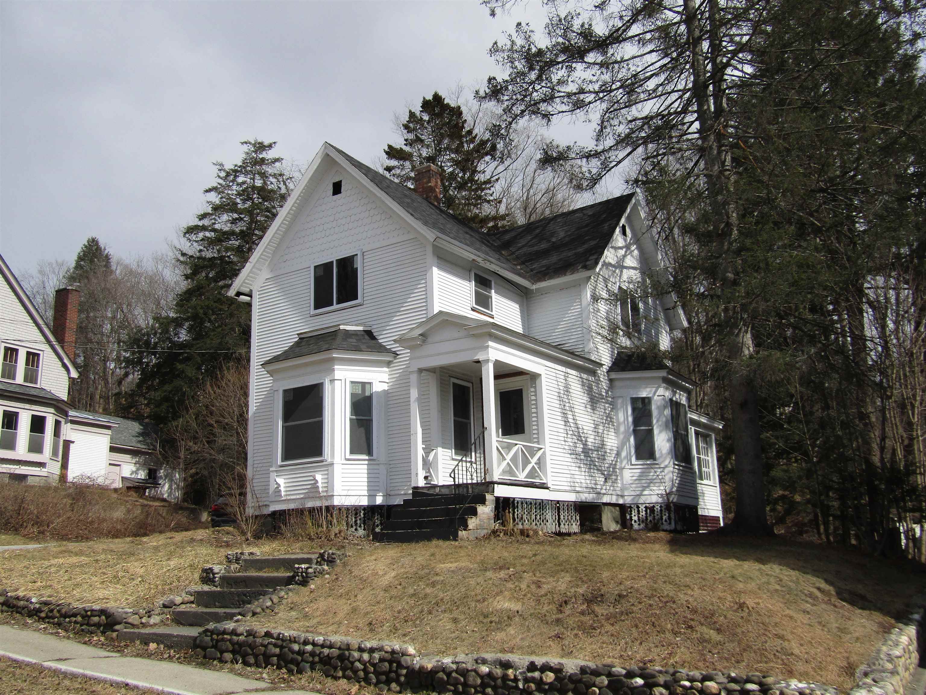 19 Maple Grove Street Barre, VT 05641 - Photo 1 of 19 Gallery Image 1
