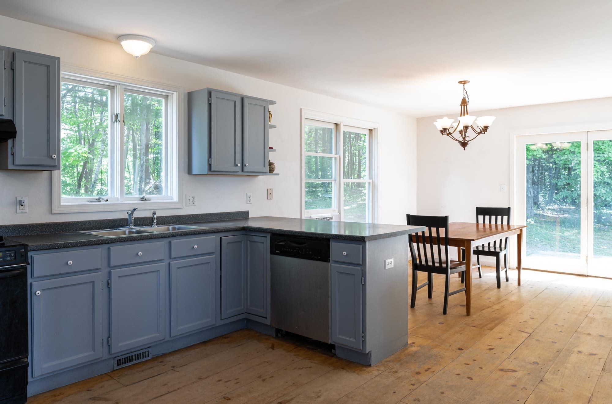 159 Federal Hill Road Milford, NH 03055 - Photo 13 of 40