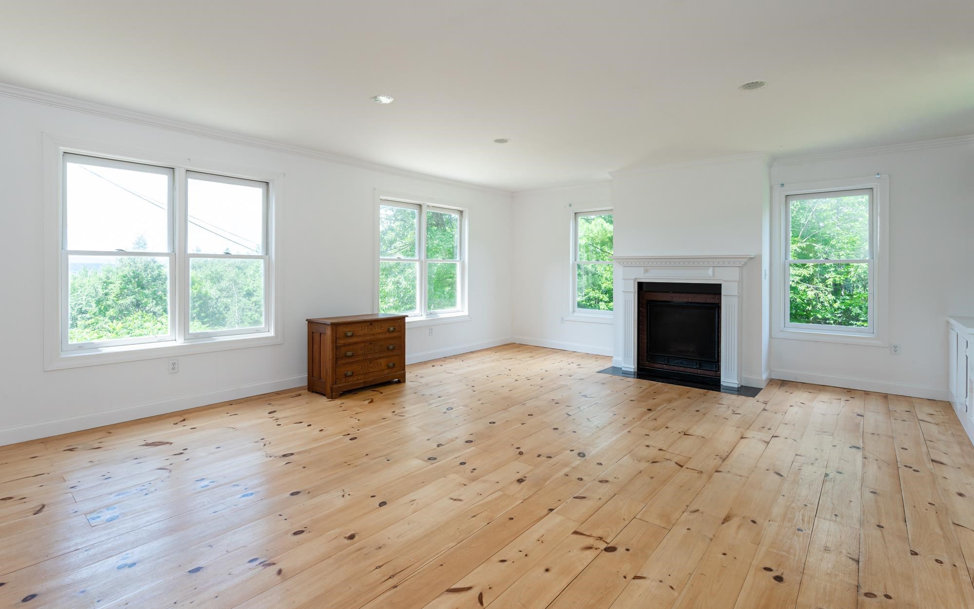 159 Federal Hill Road Milford, NH 03055 - Photo 21 of 40