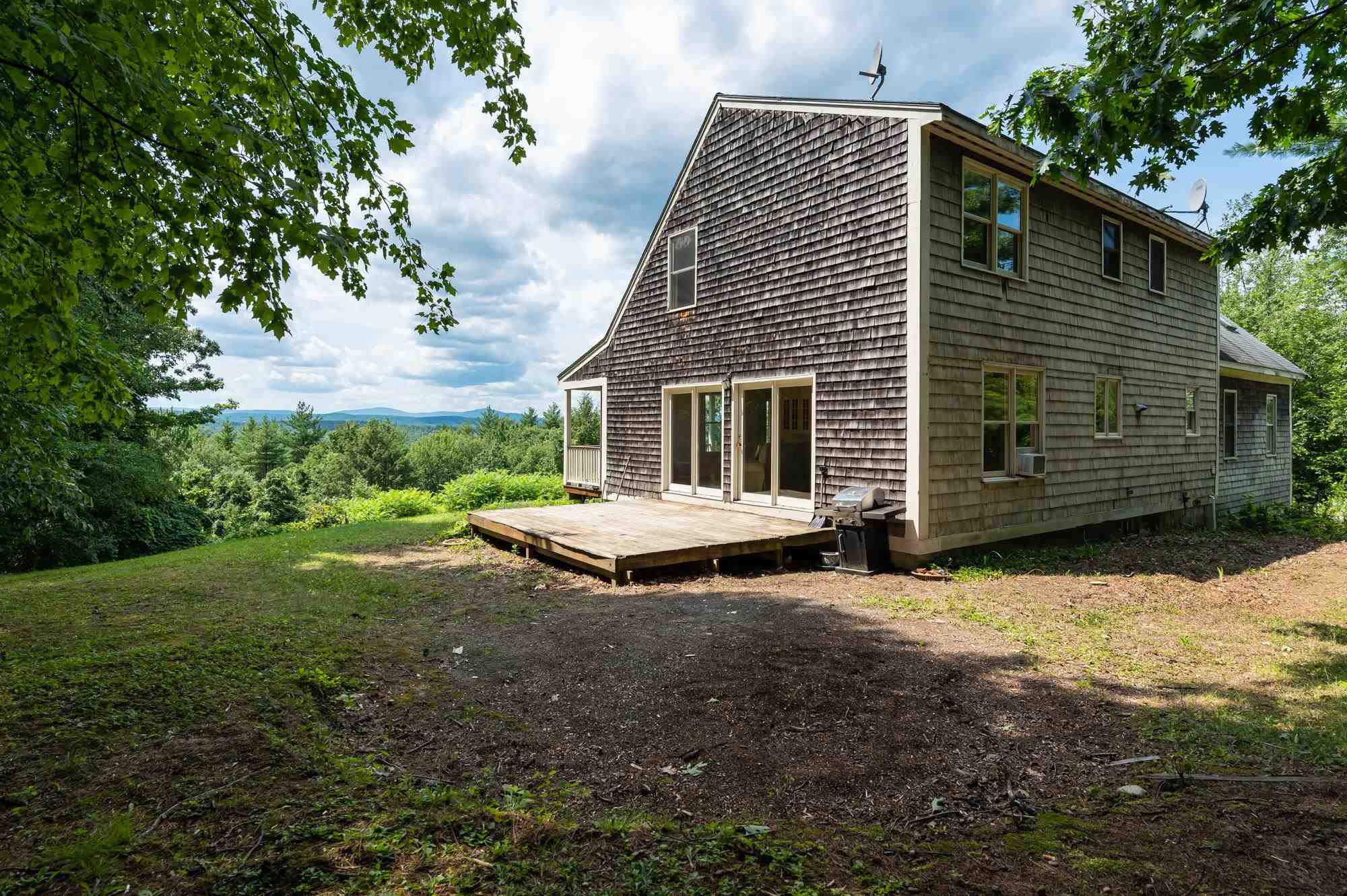 159 Federal Hill Road Milford, NH 03055 - Photo 4 of 40