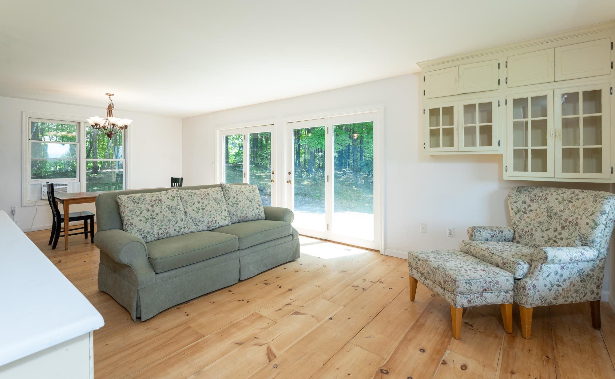 159 Federal Hill Road Milford, NH 03055 - Photo 9 of 40