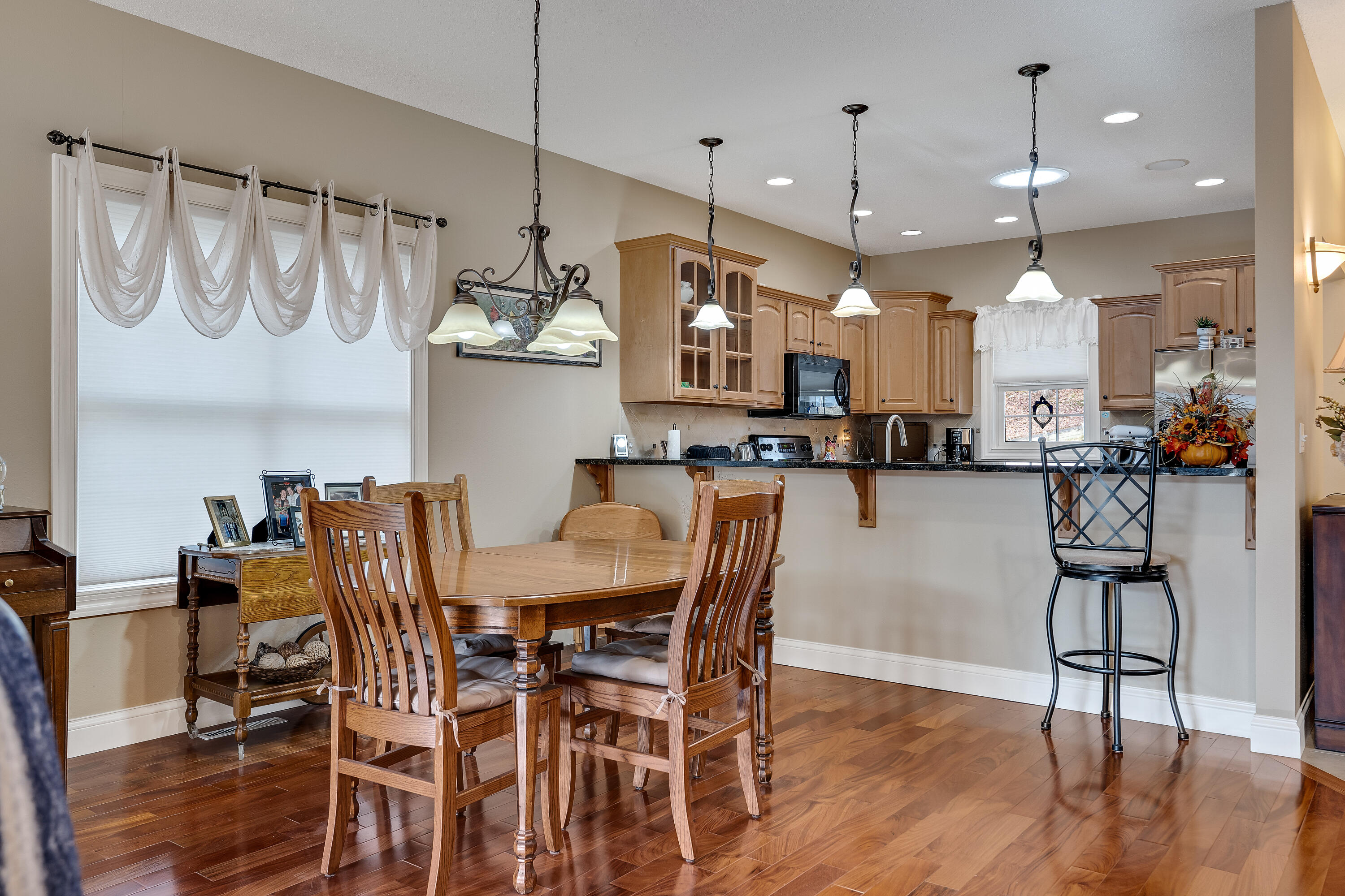 510 Green Coulee Road, Unit 3 Onalaska, WI 54650 - Photo 11 of 26 Dining Room