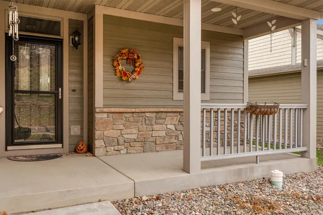 $385,000 | 510 Green Coulee Road, Unit 3, Onalaska, WI 54650