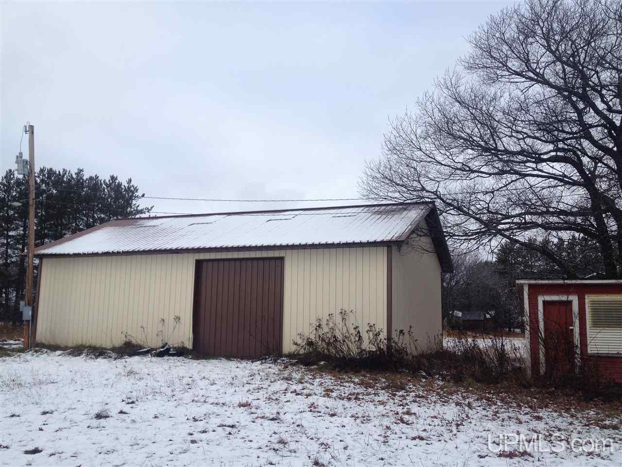 24751 South Oneco Road Calumet, MI 49913 - Photo 16 of 33