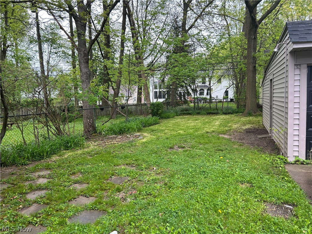 1689 Oakmount Road South Euclid, OH 44121 - Photo 18 of 18