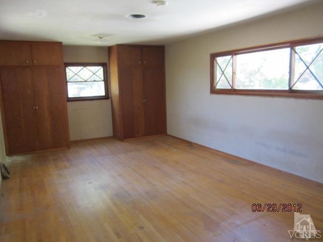 15 Vientos Road Camarillo, CA 93010 - Photo 17 of 25 an empty room with windows