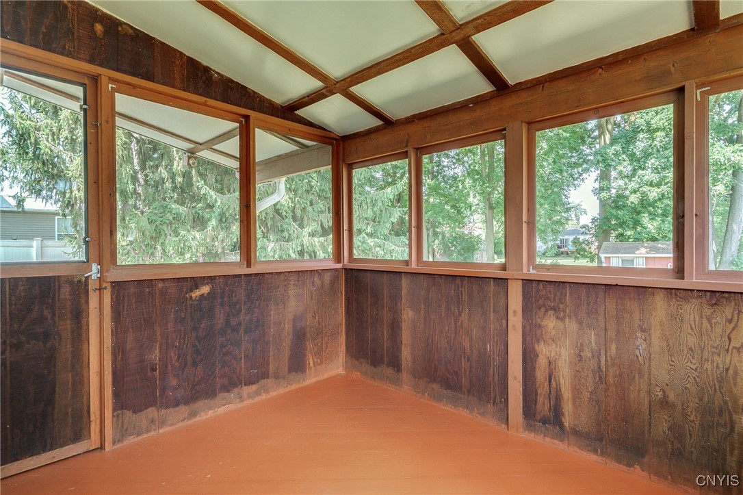 511 Rita Drive Clay, NY 13212 - Photo 13 of 41 3 Season Room