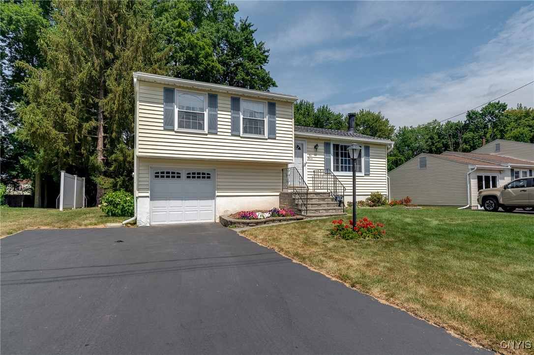 511 Rita Drive Clay, NY 13212 - Photo 2 of 41 Recently paved driveway