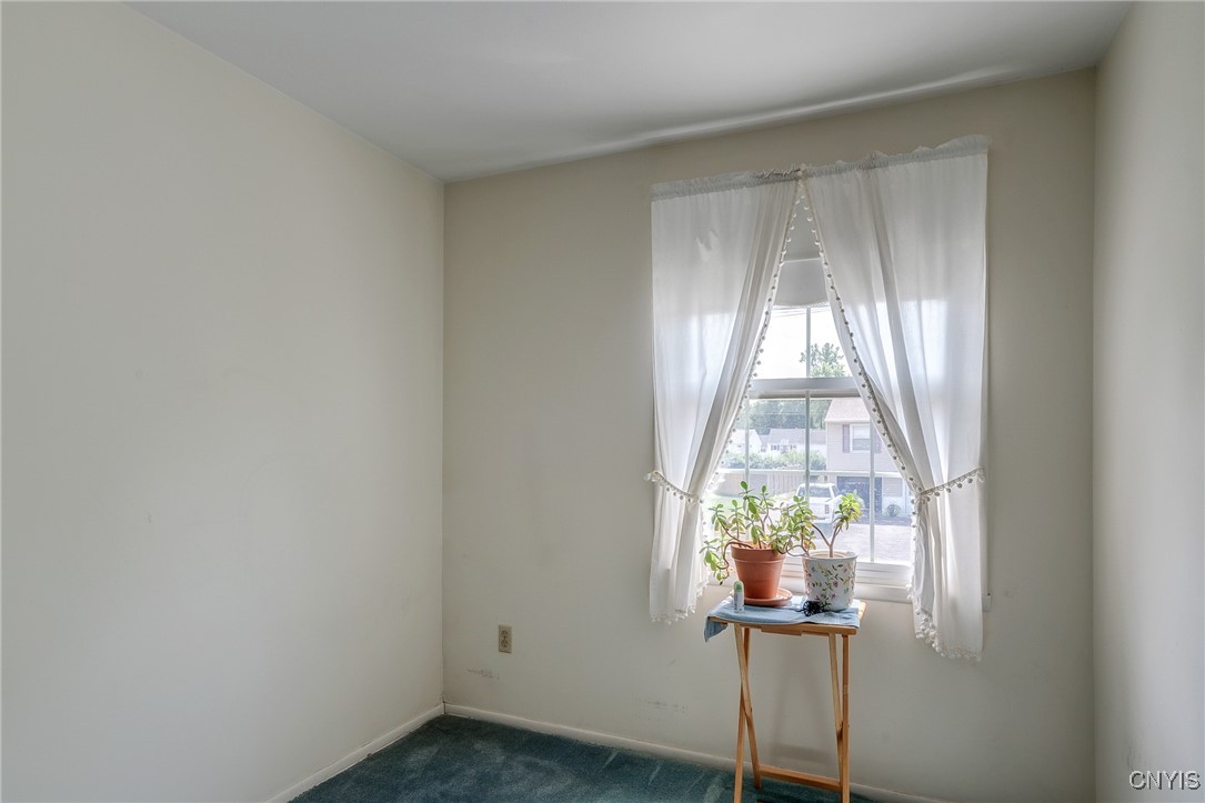 511 Rita Drive Clay, NY 13212 - Photo 26 of 41 Bedroom #2