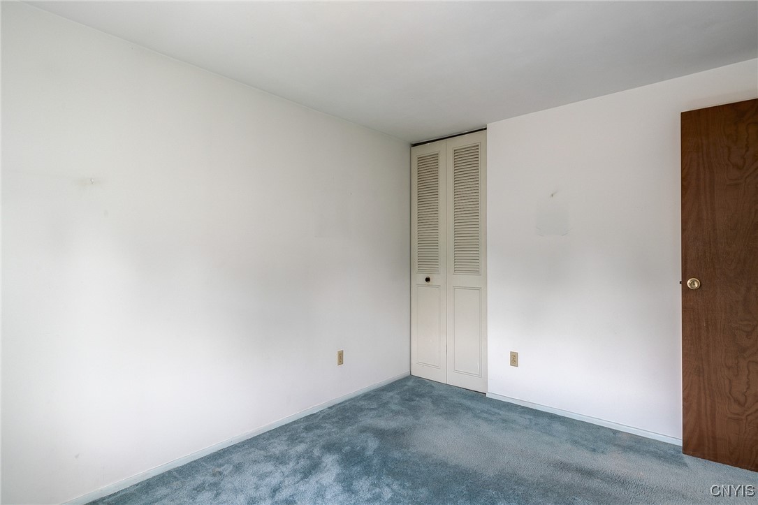 511 Rita Drive Clay, NY 13212 - Photo 27 of 41 Bedroom #3