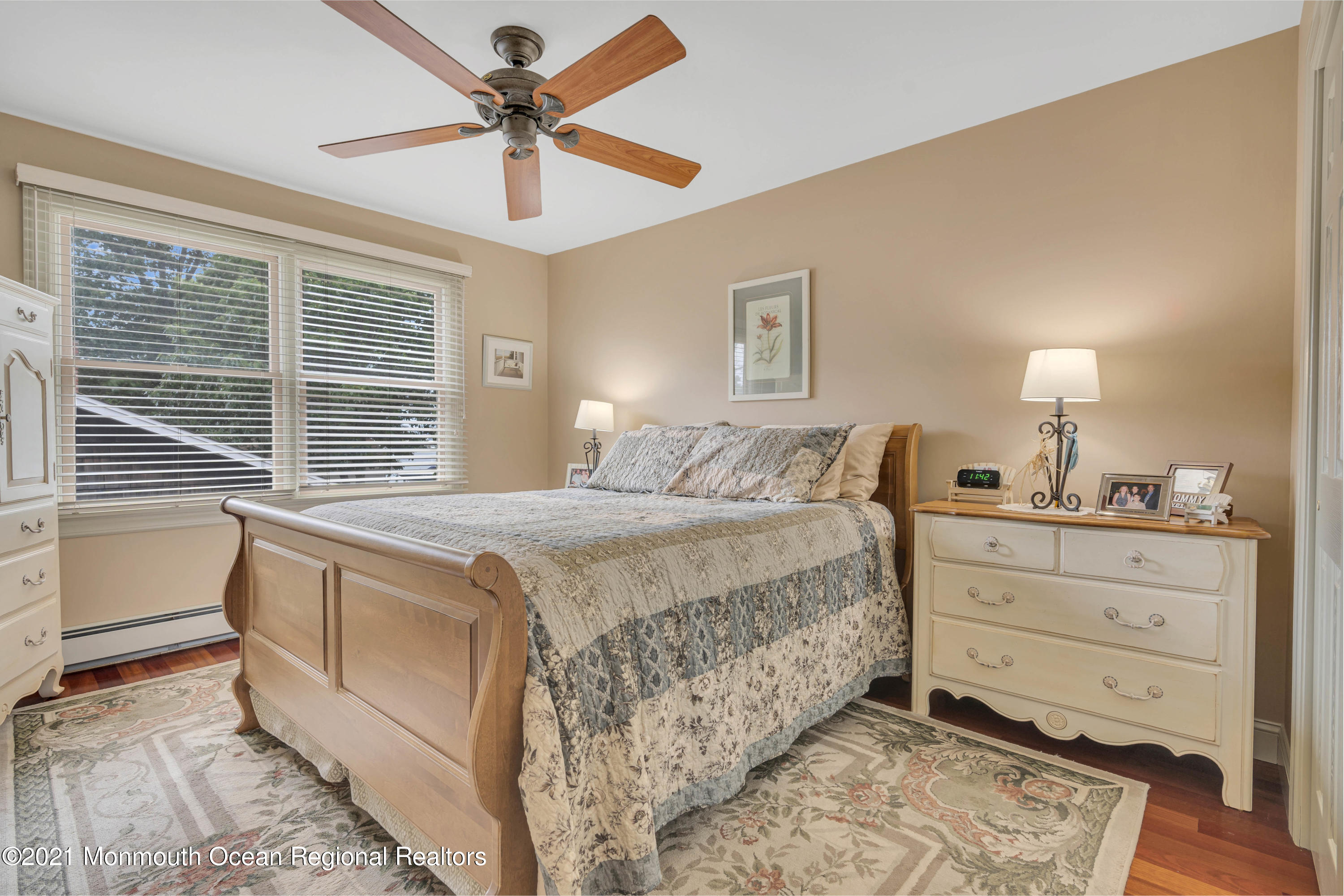 586 Harbor Road Brick, NJ 08724 - Photo 22 of 34 586 Harbor bedroom 3