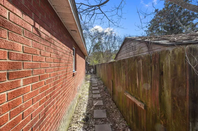 $335,000 | 1019 Douglas Wayne Road, Summerville, SC 29486