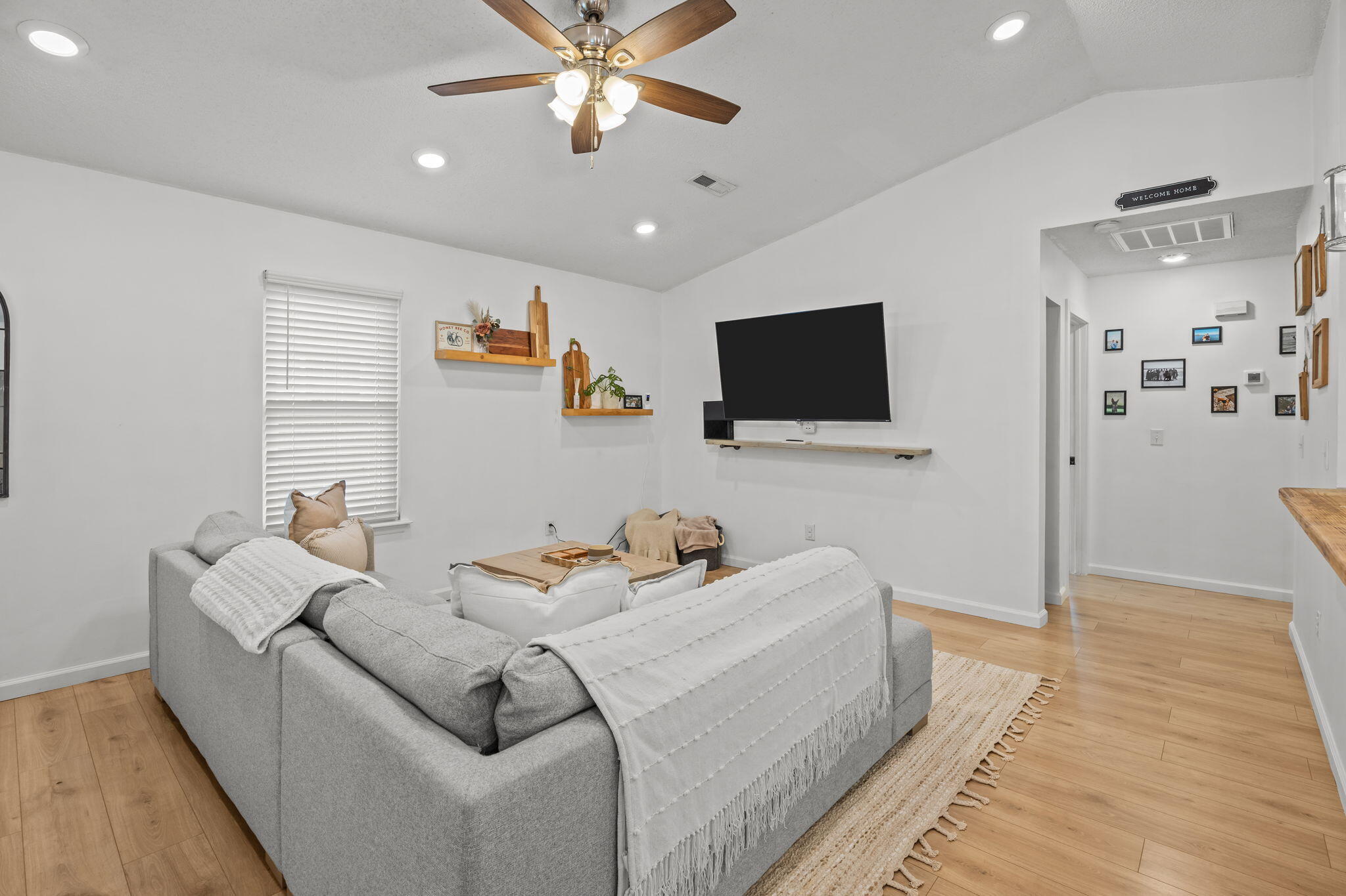 1019 Douglas Wayne Road Summerville, SC 29486 - Photo 5 of 42 5-web-or-mls-470A1231