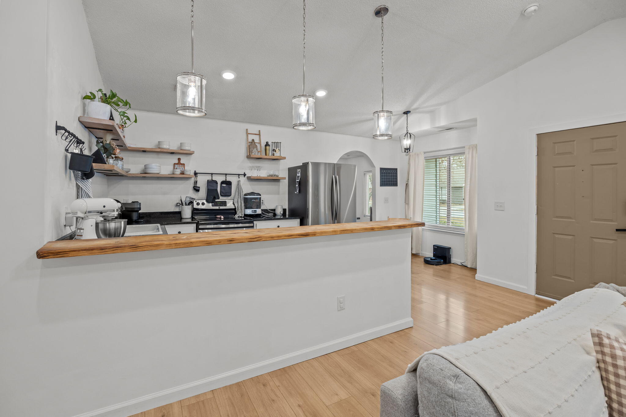 1019 Douglas Wayne Road Summerville, SC 29486 - Photo 7 of 42 7-web-or-mls-470A1237