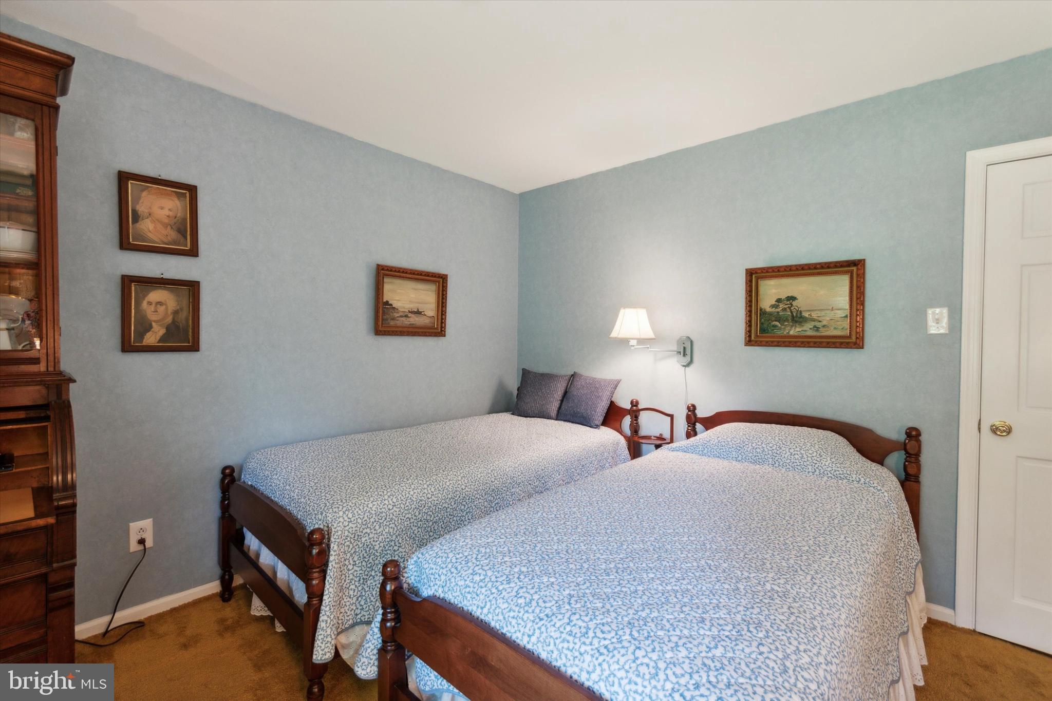 1818 Spring Valley Road Springfield, PA 19064 - Photo 23 of 33