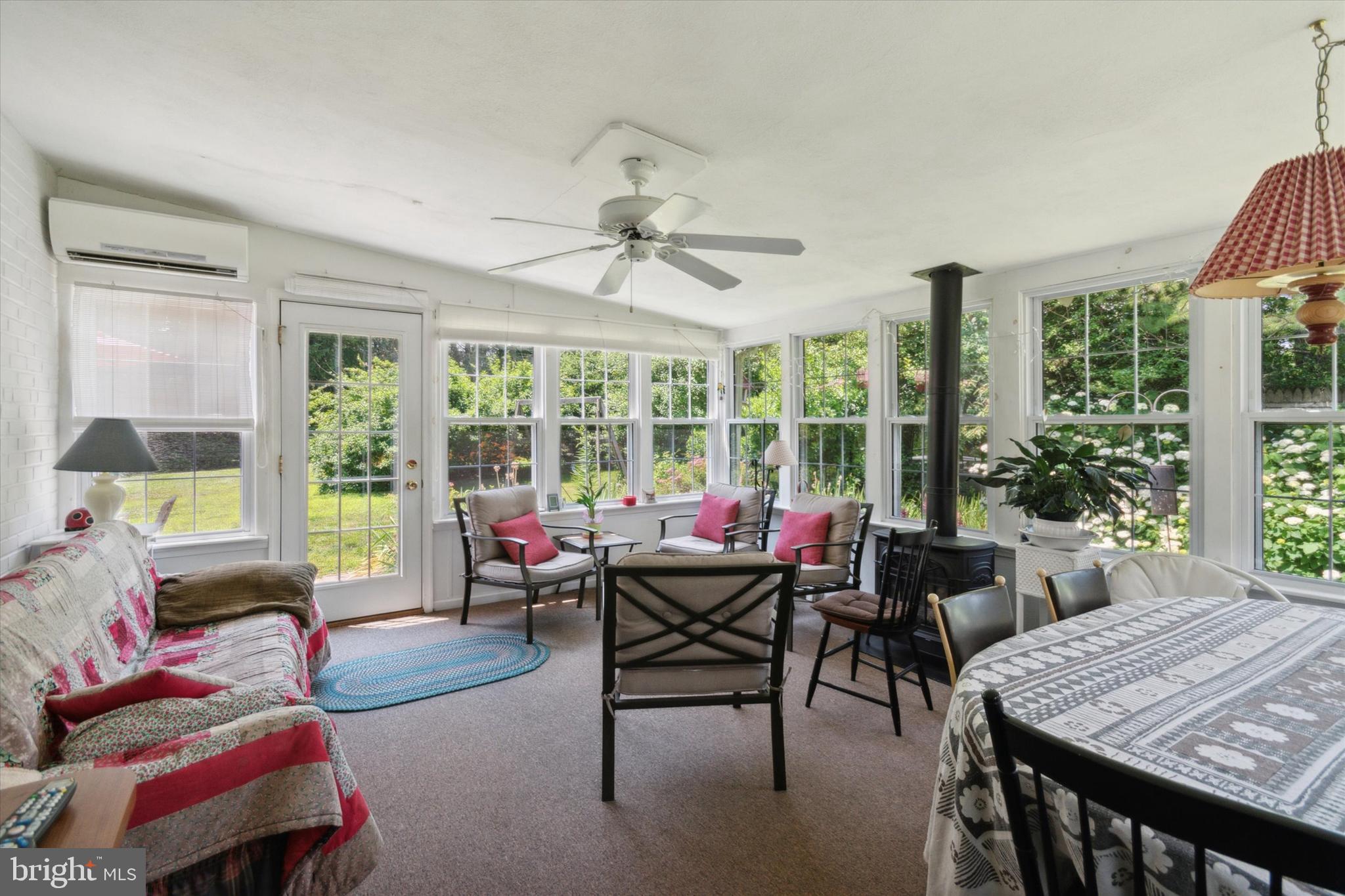 1818 Spring Valley Road Springfield, PA 19064 - Photo 25 of 33