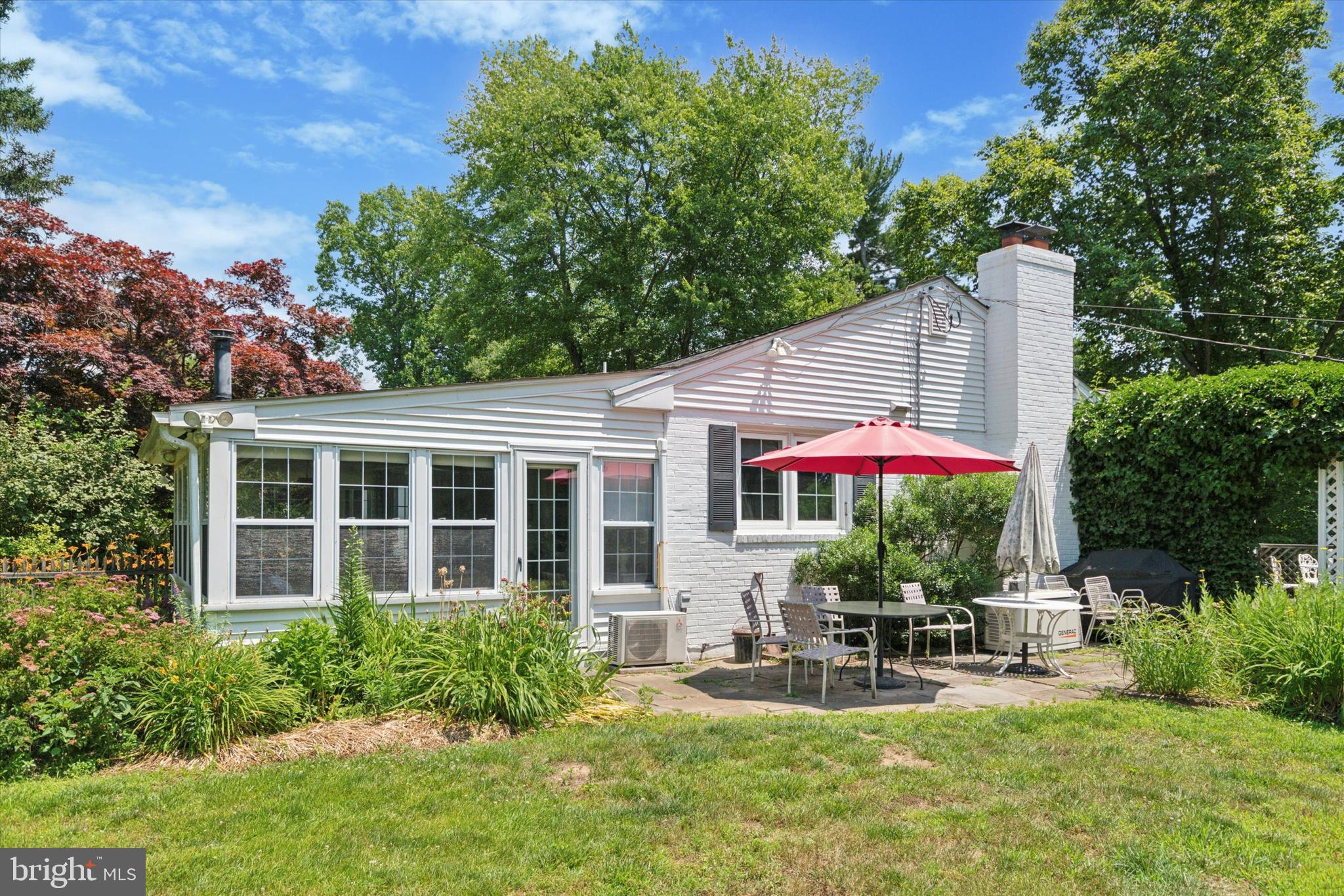 1818 Spring Valley Road Springfield, PA 19064 - Photo 28 of 33