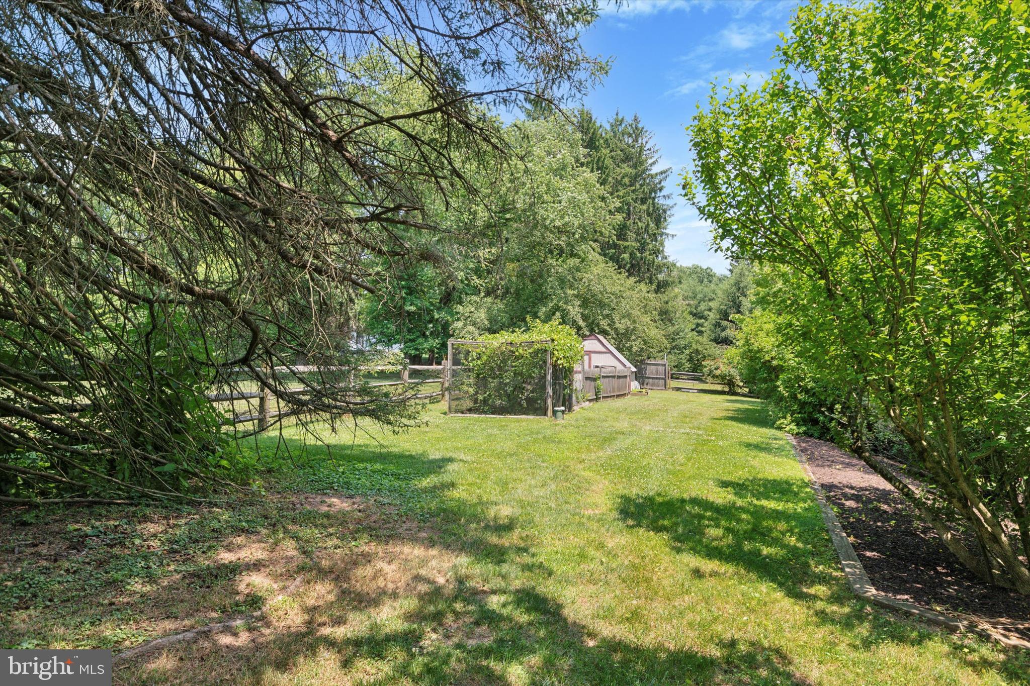 1818 Spring Valley Road Springfield, PA 19064 - Photo 30 of 33