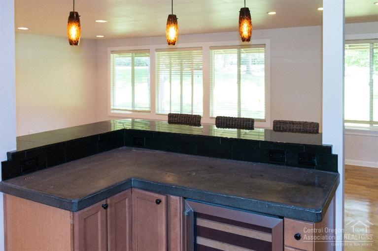 20377 Chase Road Bend, OR 97702 - Photo 3 of 18 Additional Photo