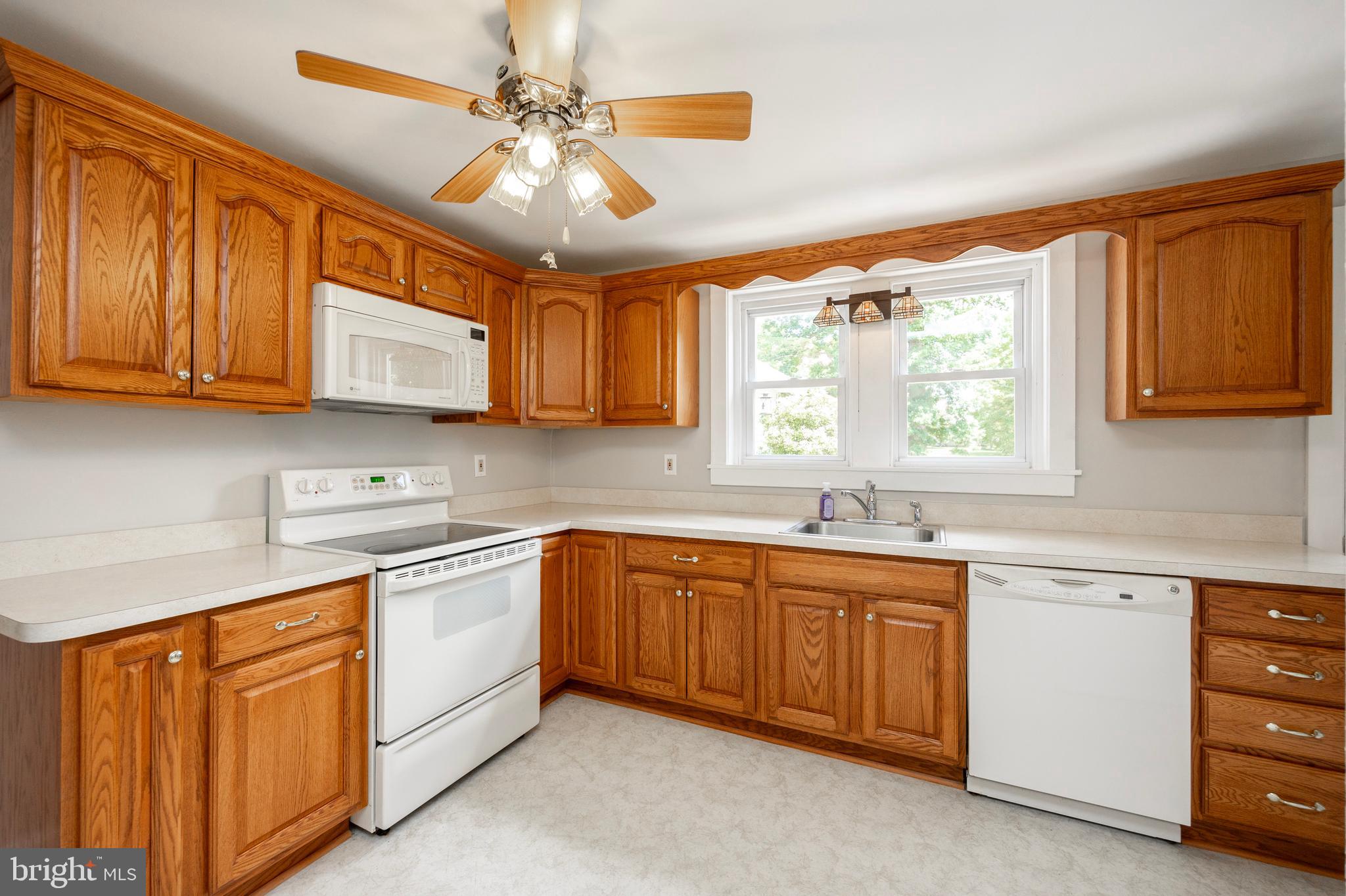 3720 Ebright Road Garnet Valley, PA 19060 - Photo 15 of 71 Kitchen