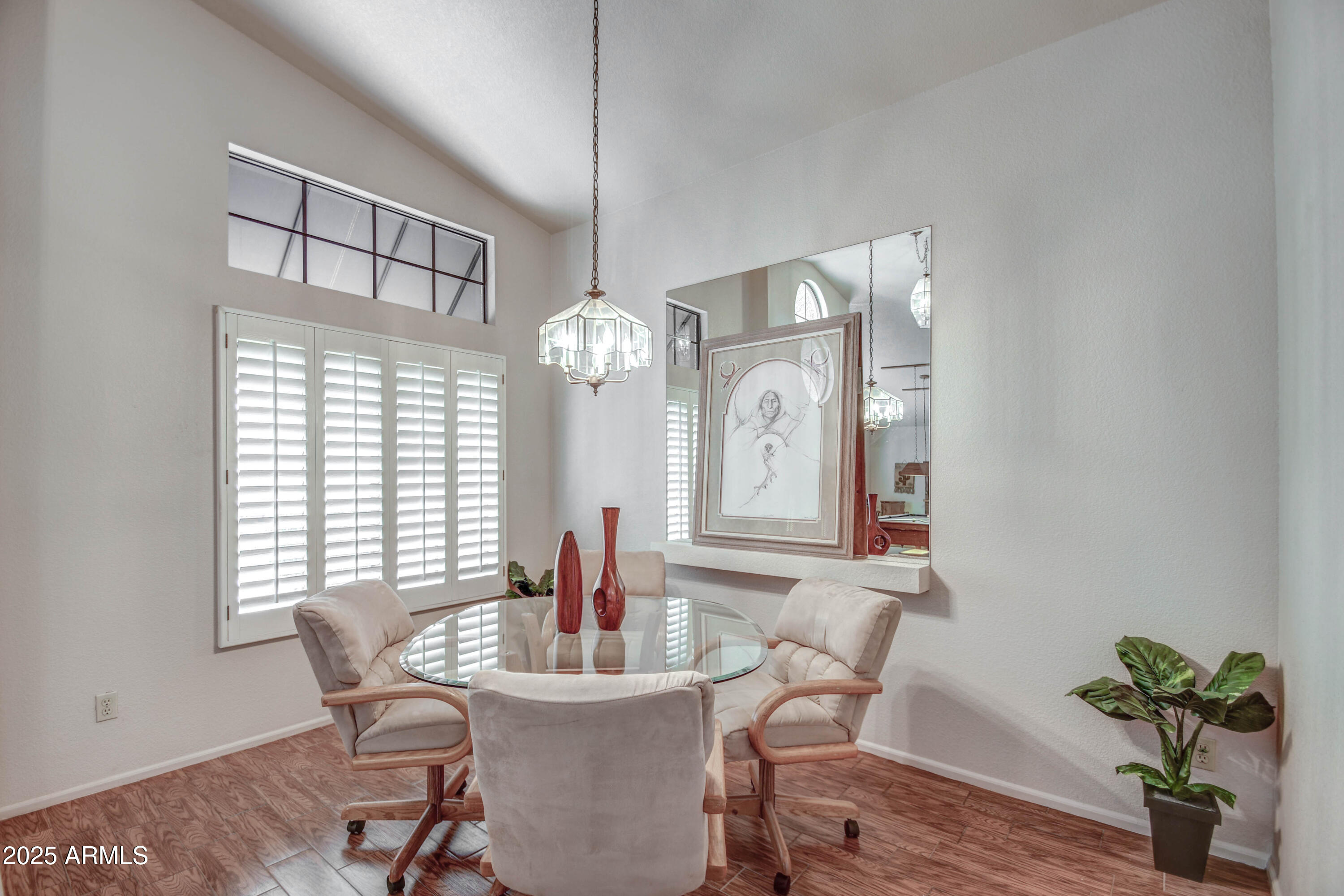 8852 South Ash Avenue Tempe, AZ 85284 - Photo 21 of 46 DINING 1