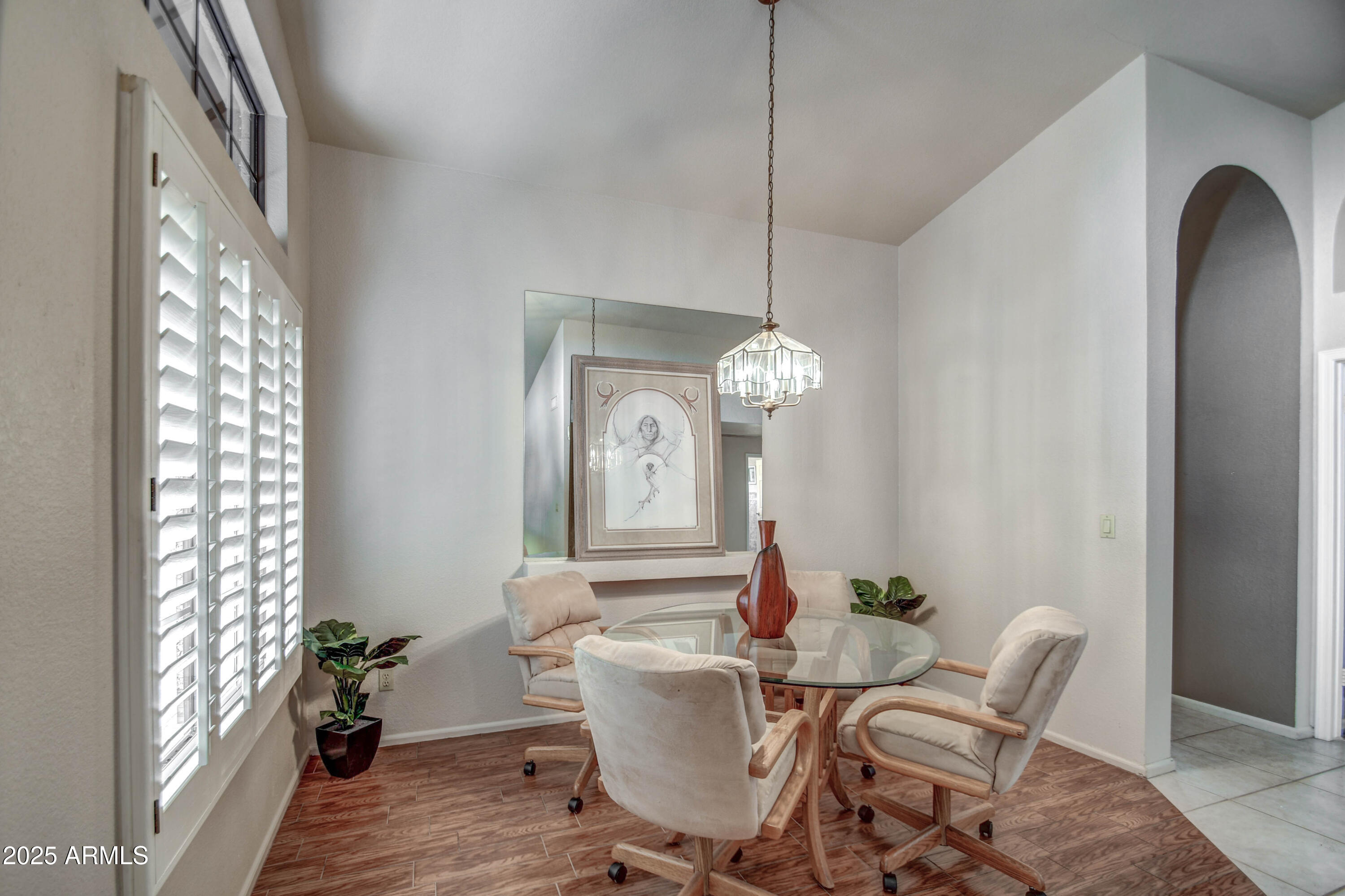 8852 South Ash Avenue Tempe, AZ 85284 - Photo 22 of 46 DINING 2