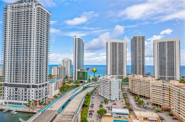 $7,000 | 2600 East Hallandale Beach Boulevard, Unit T2102, Hallandale Beach, FL 33009