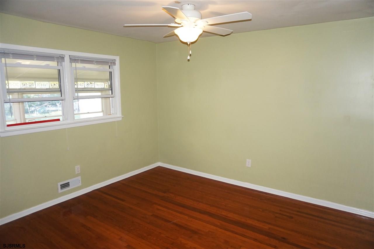 9 Malvern Road Somers Point, NJ 08244 - Photo 11 of 25 Gallery Image 11