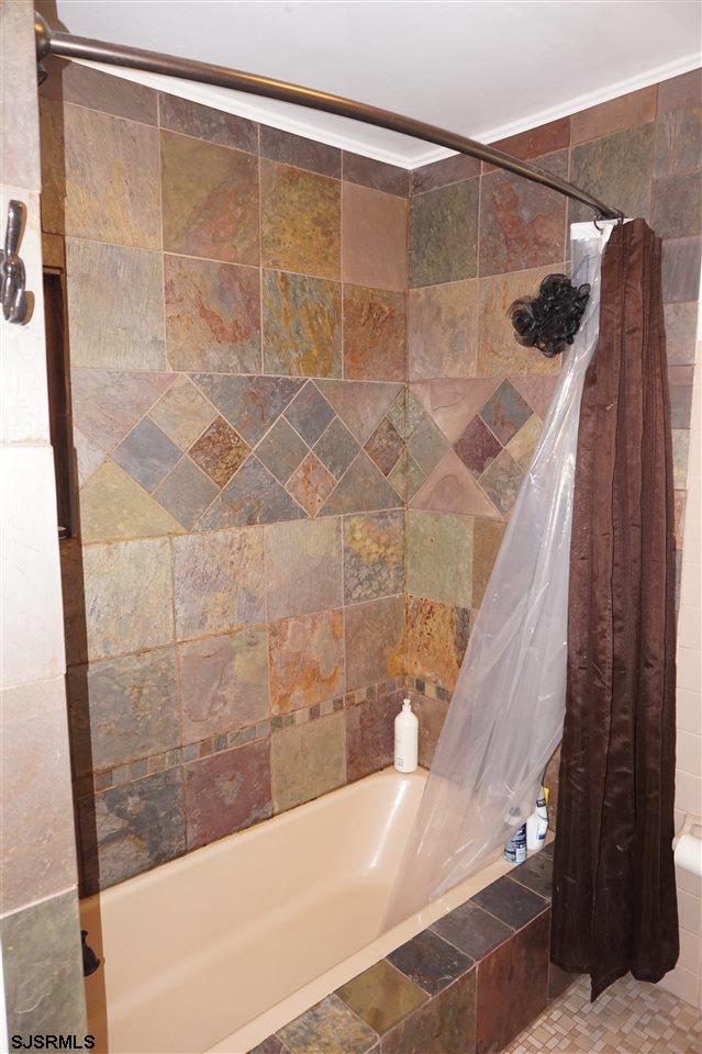 9 Malvern Road Somers Point, NJ 08244 - Photo 14 of 25 Gallery Image 14