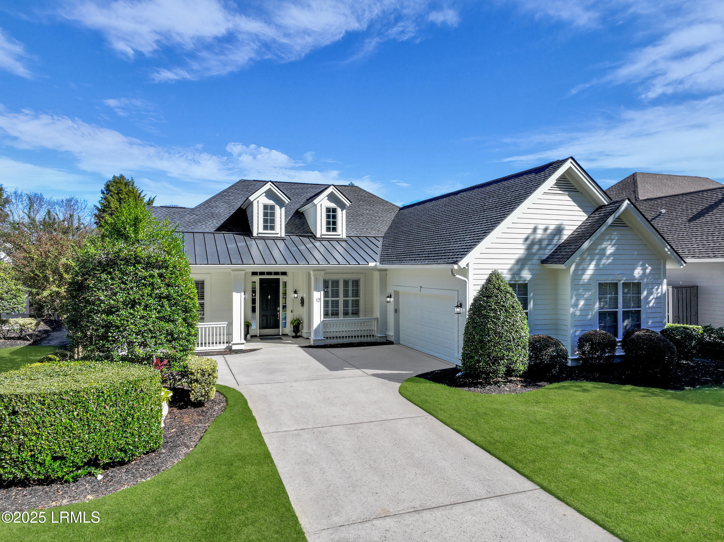 12 Southington Circle Bluffton, SC 29910 - Photo 5 of 67 89_dji_20251101120909_0297_d-1