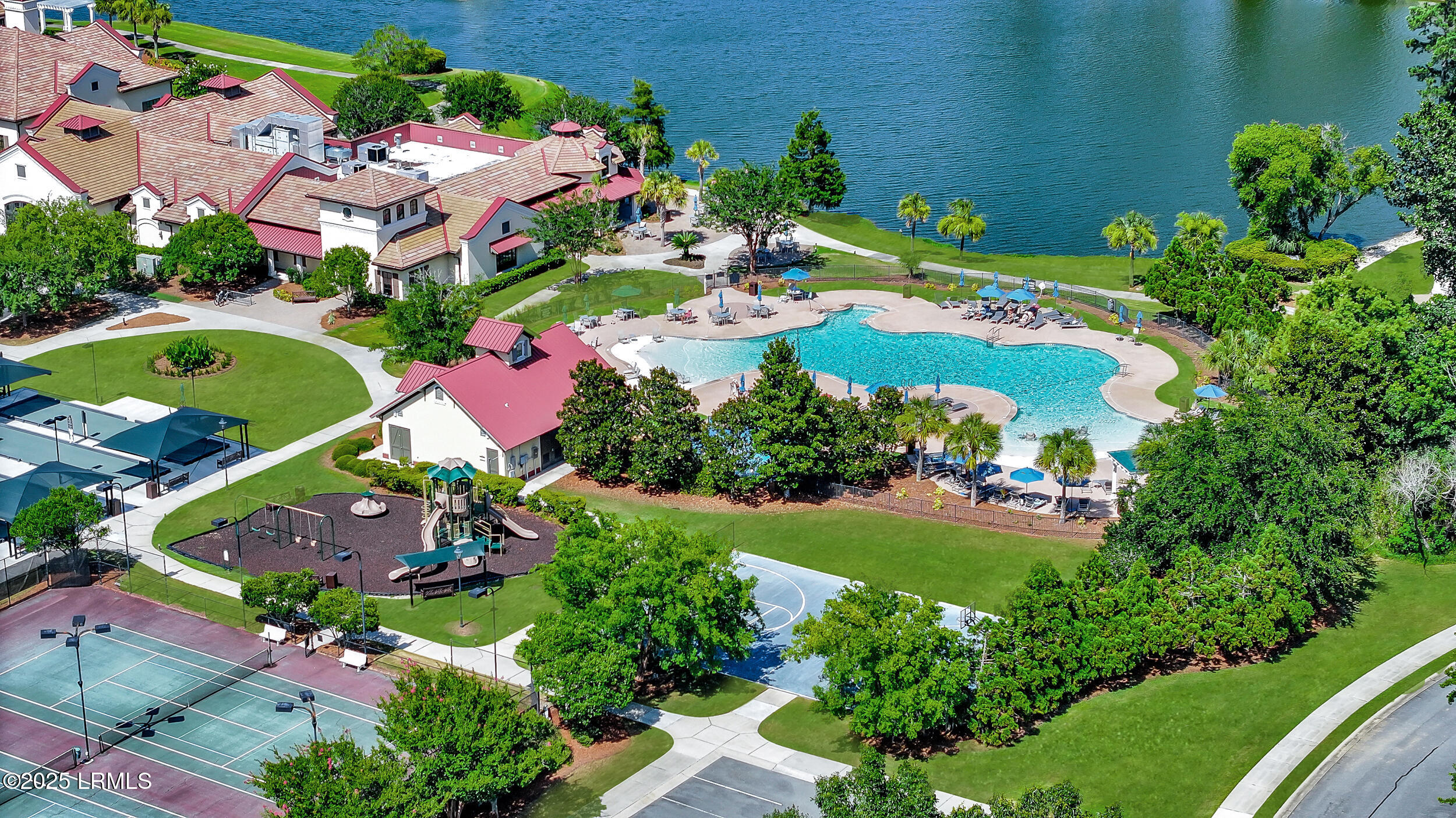 12 Southington Circle Bluffton, SC 29910 - Photo 59 of 67 141_dji_20240618224220_0393_d_1