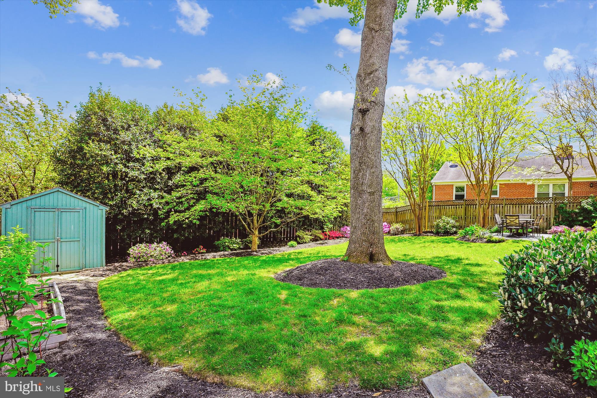 9203 Summit Road Silver Spring, MD 20910 - Photo 3 of 43