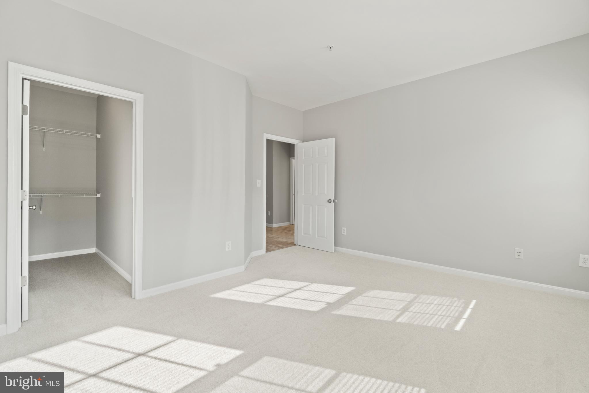 2664 Manhattan Place, Unit 303 Vienna, VA 22180 - Photo 13 of 21