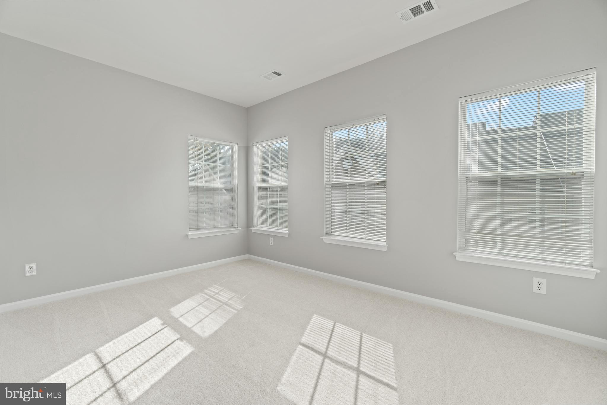 2664 Manhattan Place, Unit 303 Vienna, VA 22180 - Photo 17 of 21