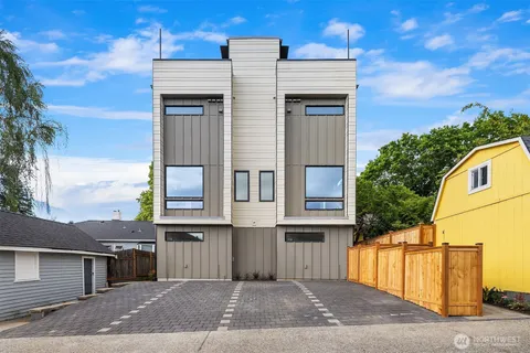 $869,000 | 4353 Southwest Willow Street, Seattle, WA 98136
