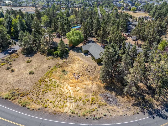 $520,000 | 20629 White Wing Court, Bend, OR 97701