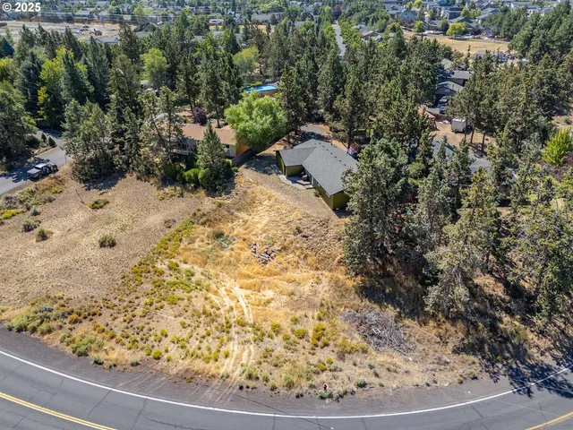 $520,000 | 20629 White Wing Court, Bend, OR 97701