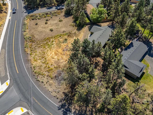 $520,000 | 20629 White Wing Court, Bend, OR 97701