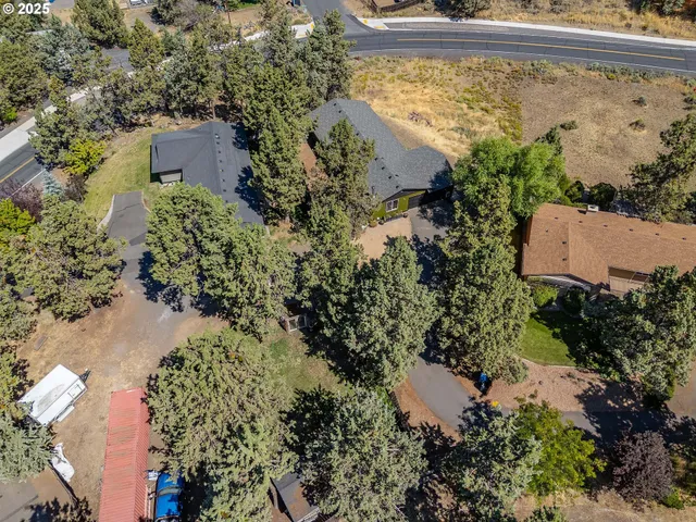 $520,000 | 20629 White Wing Court, Bend, OR 97701