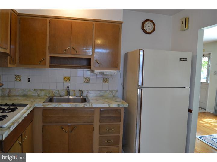 1045 Surrey Road Philadelphia, PA 19115 - Photo 7 of 18