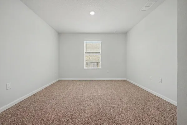 $1,950 | 3277 Chapelwood Drive, Crestview, FL 32539