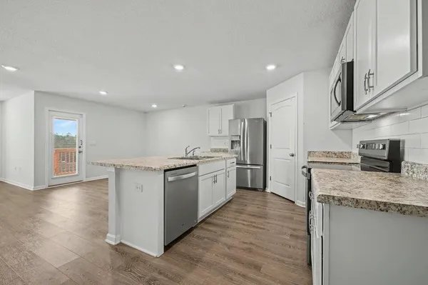 $1,950 | 3277 Chapelwood Drive, Crestview, FL 32539