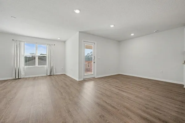 $1,950 | 3277 Chapelwood Drive, Crestview, FL 32539